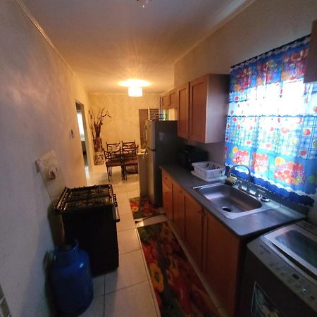 #1 Jacaranda Vacation Home Spanish Town Extérieur photo