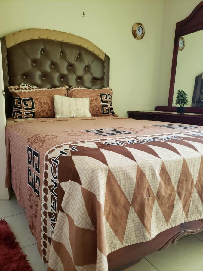 #1 Jacaranda Vacation Home Spanish Town Extérieur photo